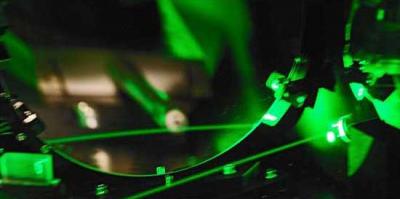 Green light inside the laser chain